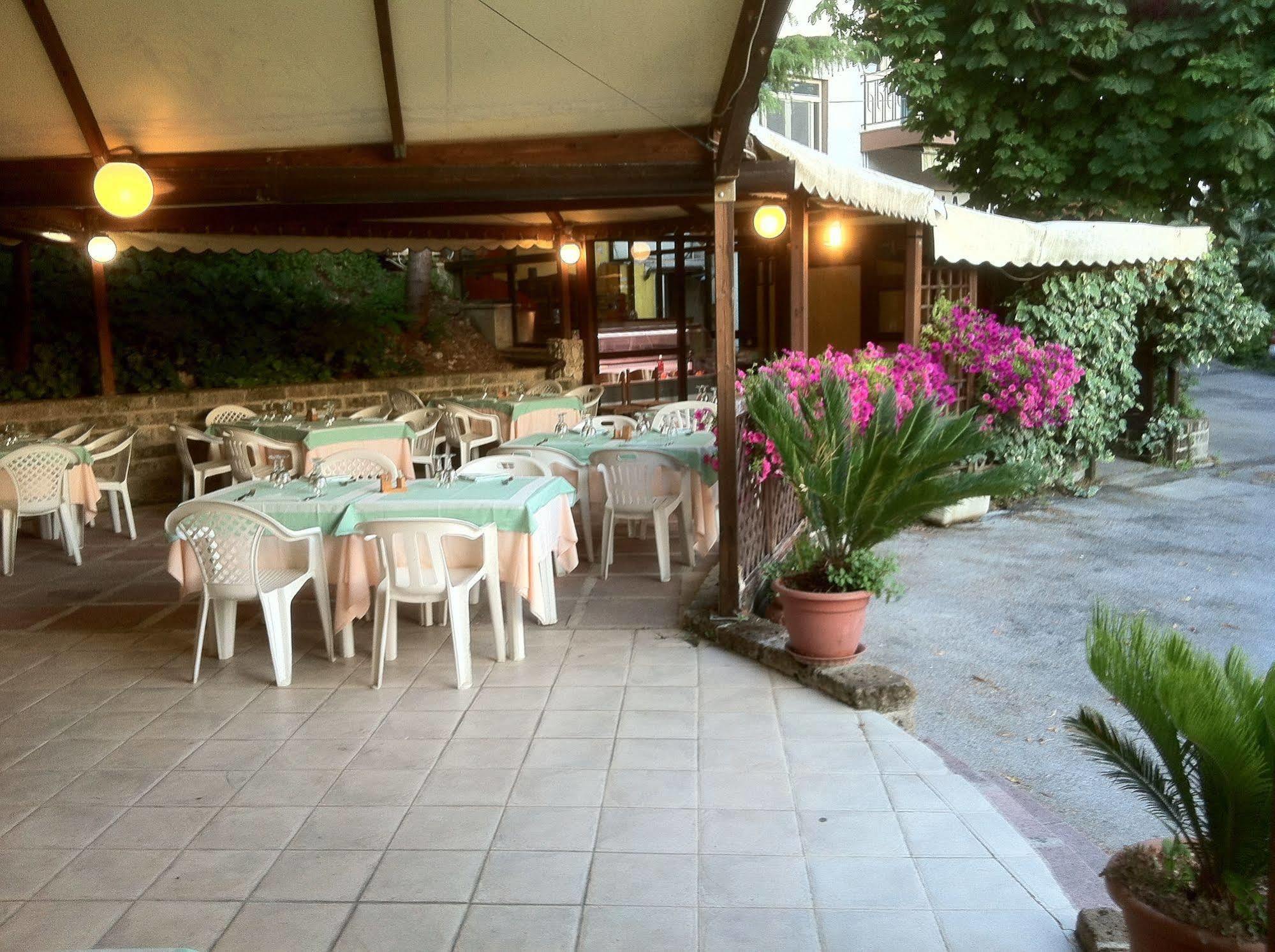 Hotel La Furnacelle ลันชาโน ภายนอก รูปภาพ